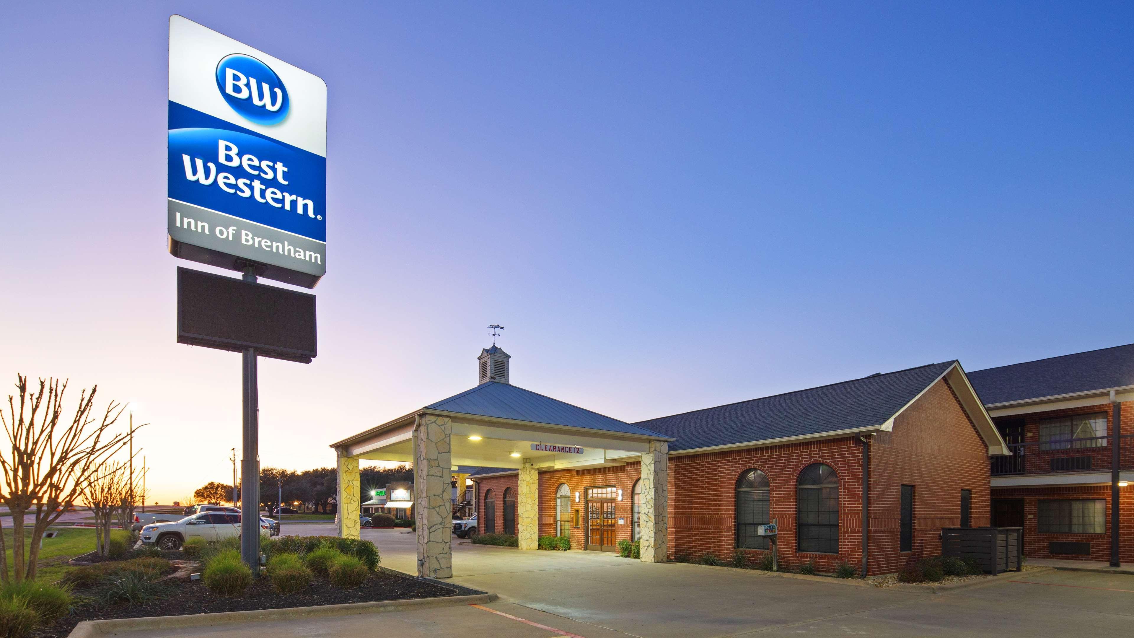 Best Western Inn Of Brenham Exterior photo