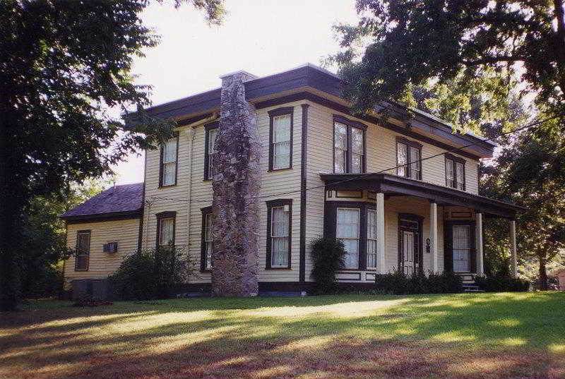 Best Western Inn Of Brenham Exterior photo